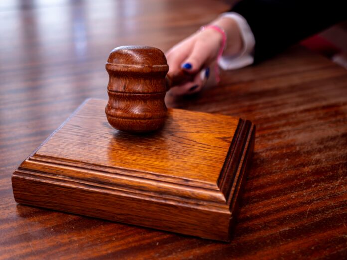 Judge Hammer Know your Consumer Rights